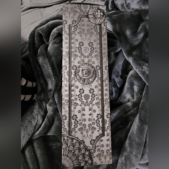 Dal Punk Doll - Picture 2 of 3